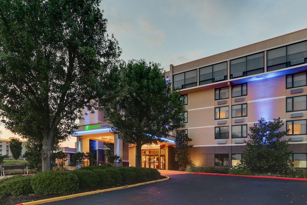 Holiday Inn Express Aberdeen-Chesapeake House By Ihg Eksteriør billede
