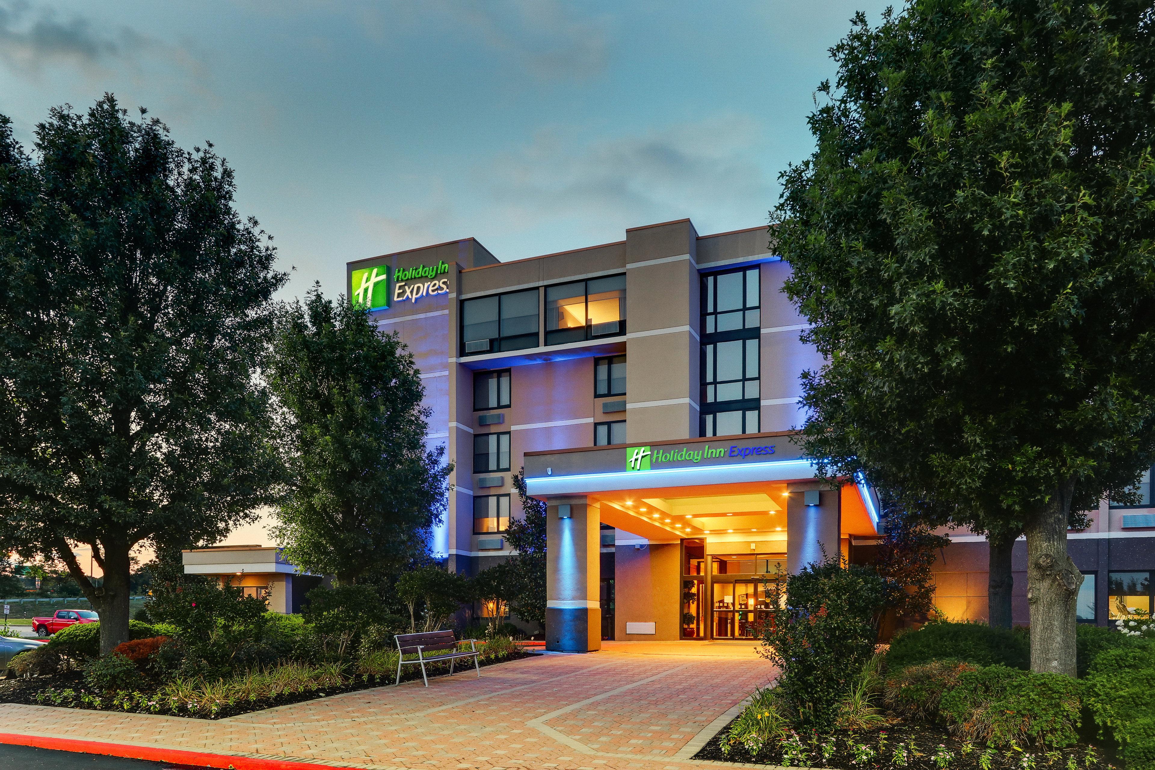 Holiday Inn Express Aberdeen-Chesapeake House By Ihg Eksteriør billede