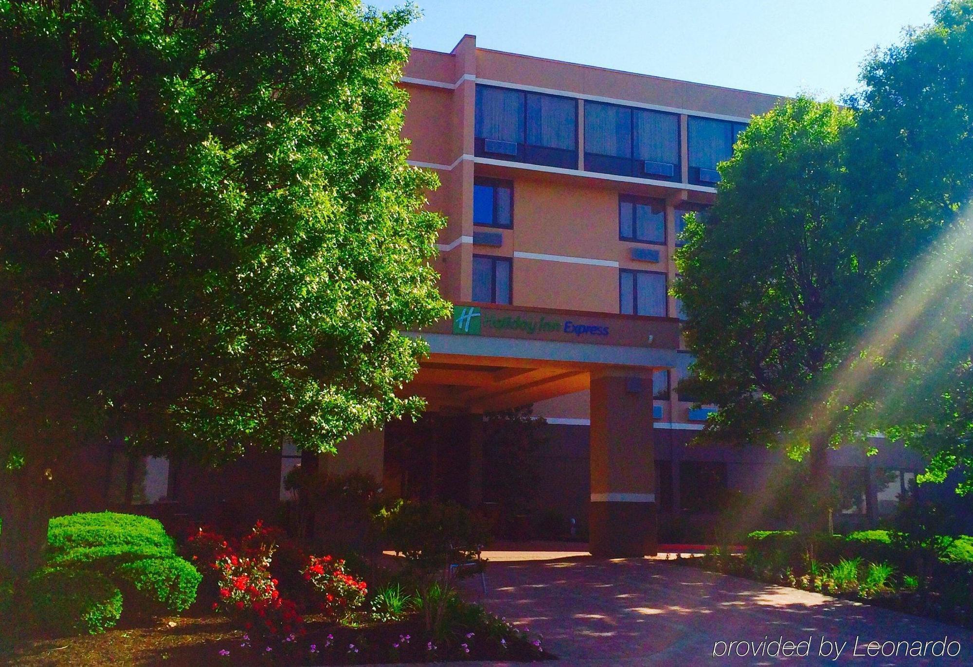 Holiday Inn Express Aberdeen-Chesapeake House By Ihg Eksteriør billede