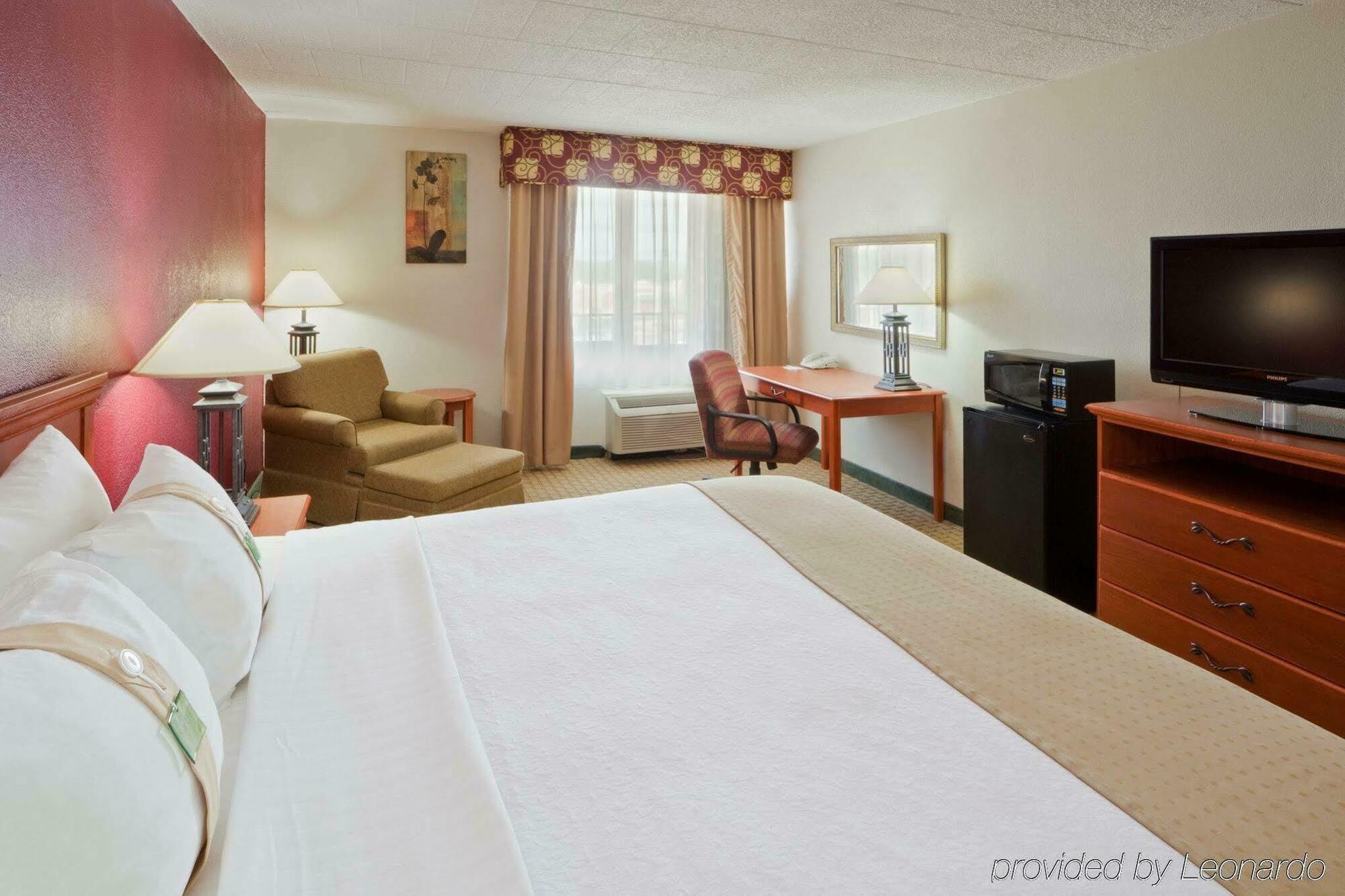 Holiday Inn Express Aberdeen-Chesapeake House By Ihg Værelse billede